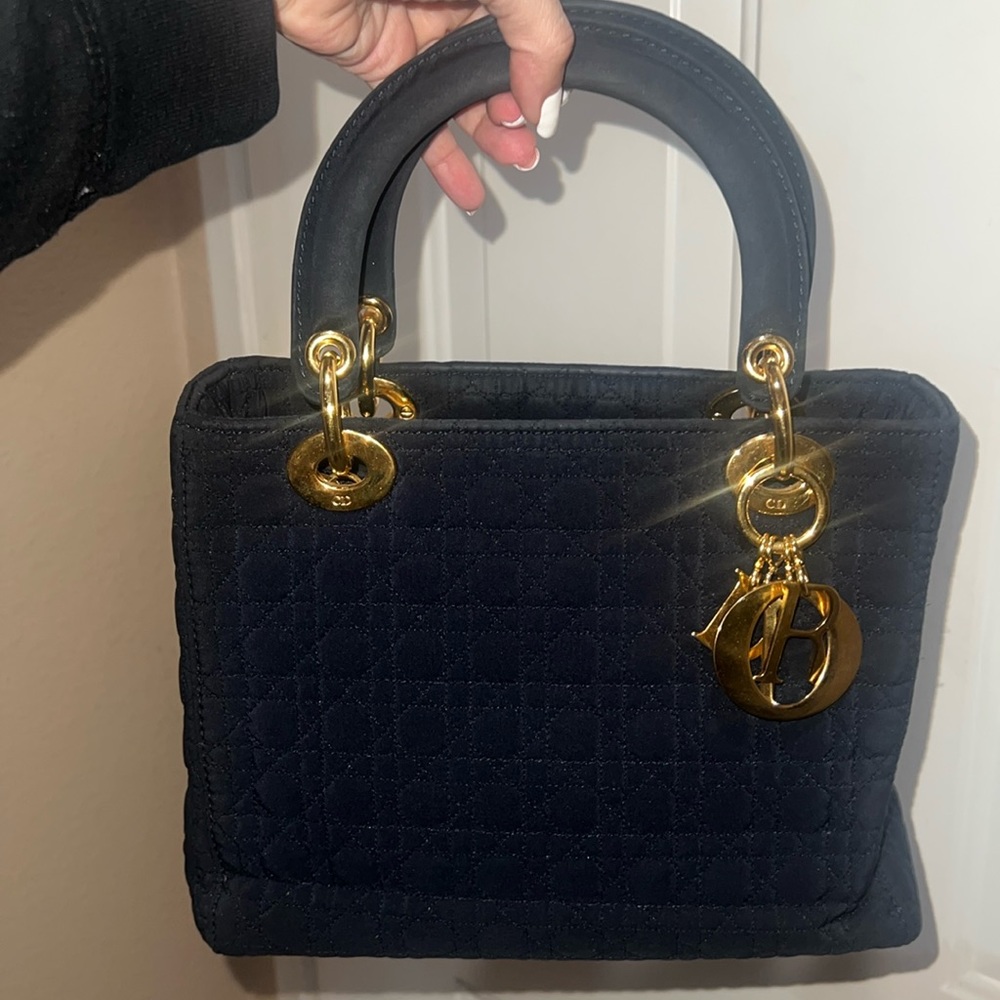 💯 % AUTHENTIC Christian Dior Cloth handbag.